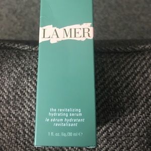 La Mer The revitalizing hydrating serum 1oz